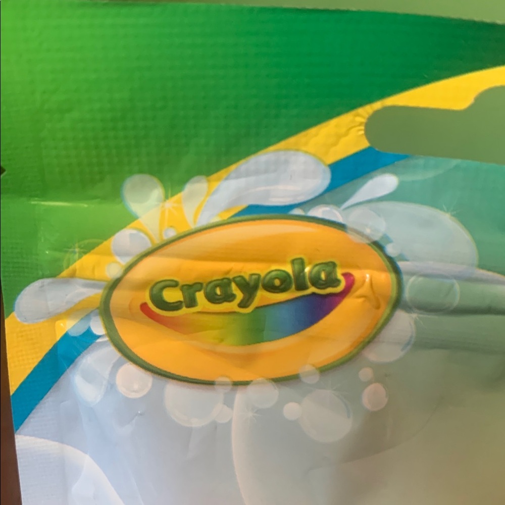 It’s bundle time! NWOT Crayola 2pc Bath Confetti Set - Picture 2 of 4